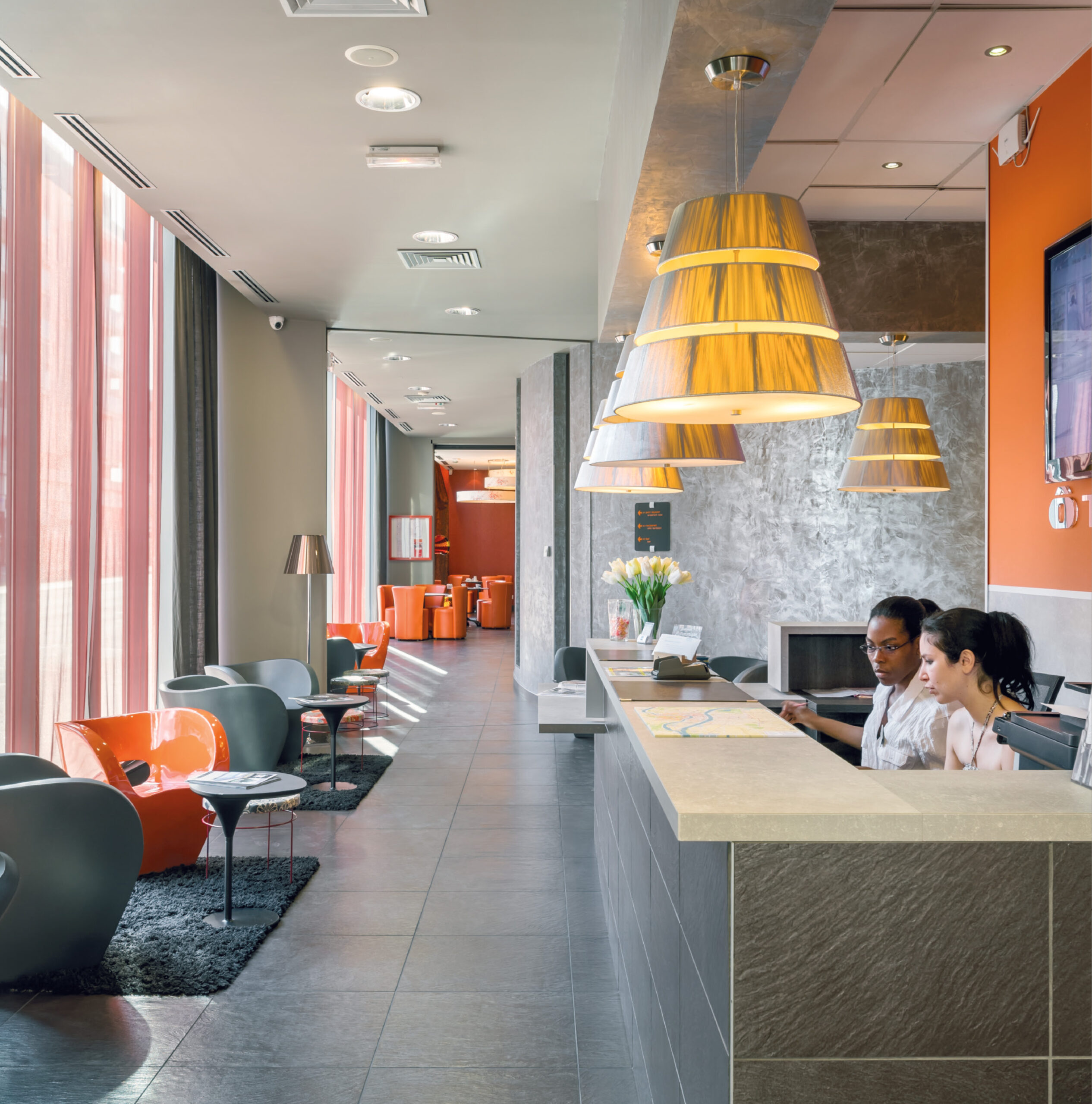 Création Le Studio D :  pour Otelia, cinquième visuel