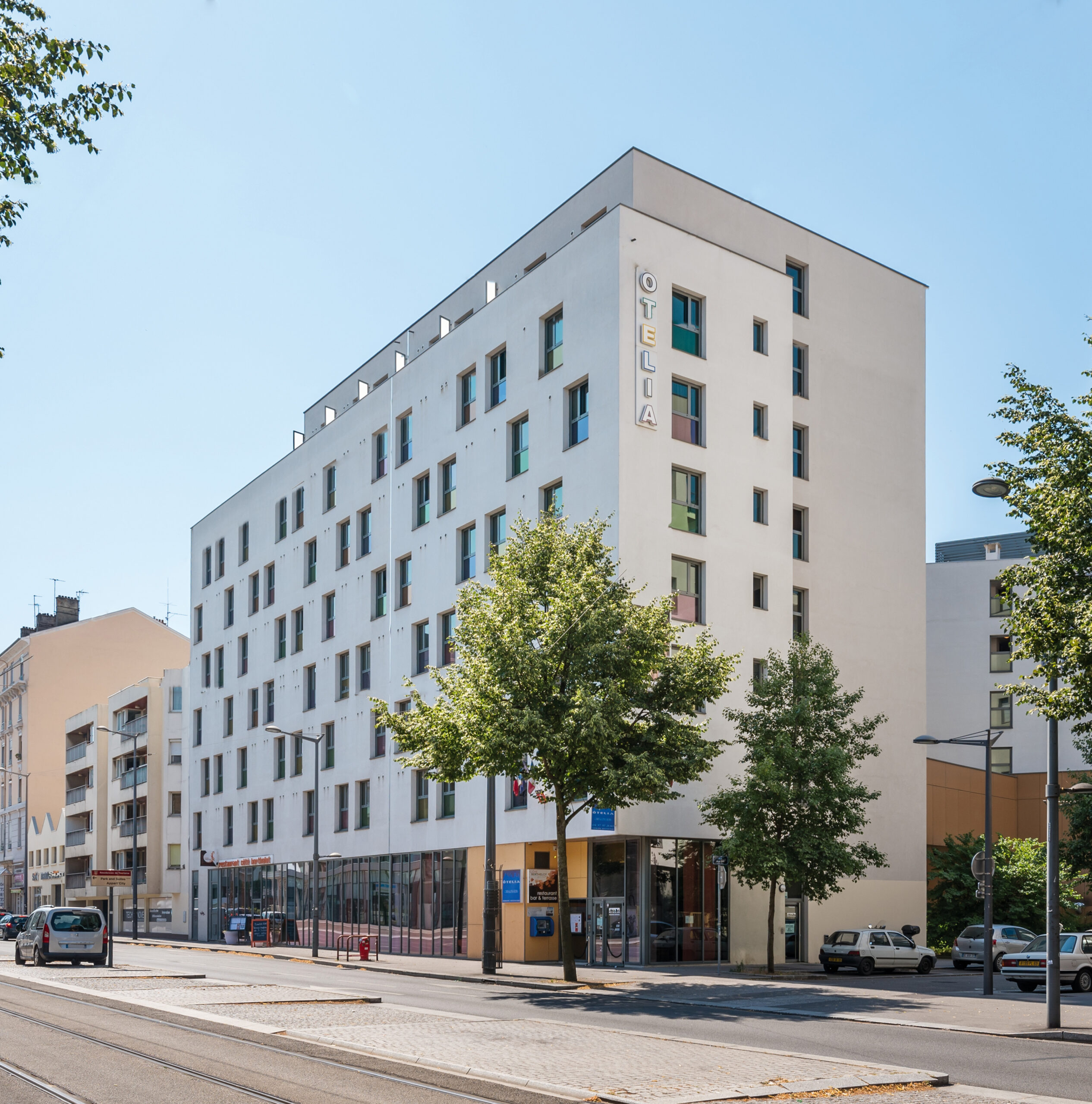 Création Le Studio D :  pour Otelia, troisième visuel